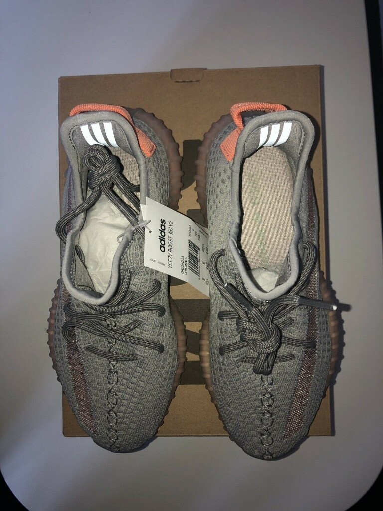 fake yeezy true form